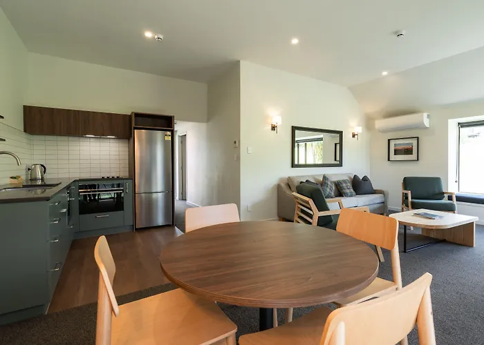 Edgewater 5*
