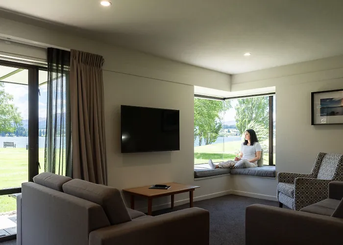 Edgewater Wanaka
